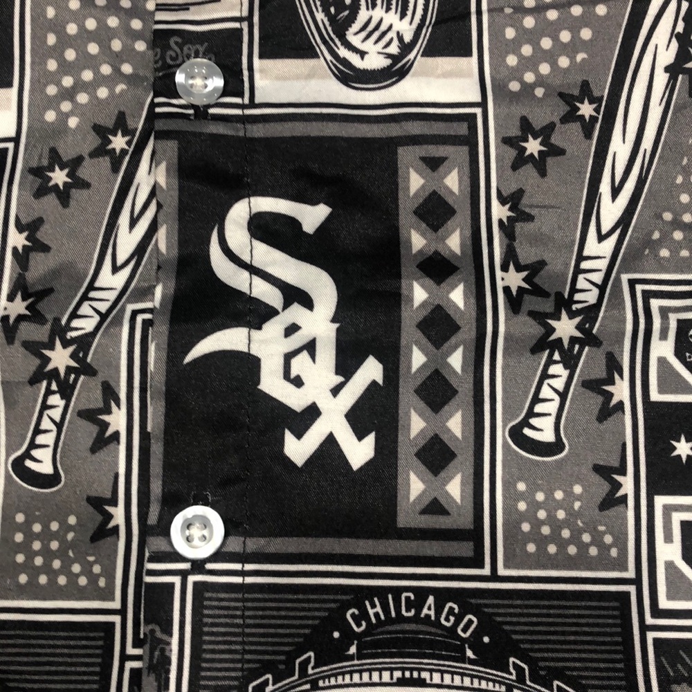 SOX button up